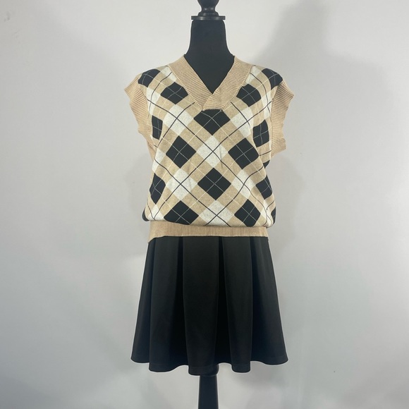 Argyle, Oversized, V Neck, Sweater Vest, Tan,Beige,White,Black, M/L - Picture 9 of 11